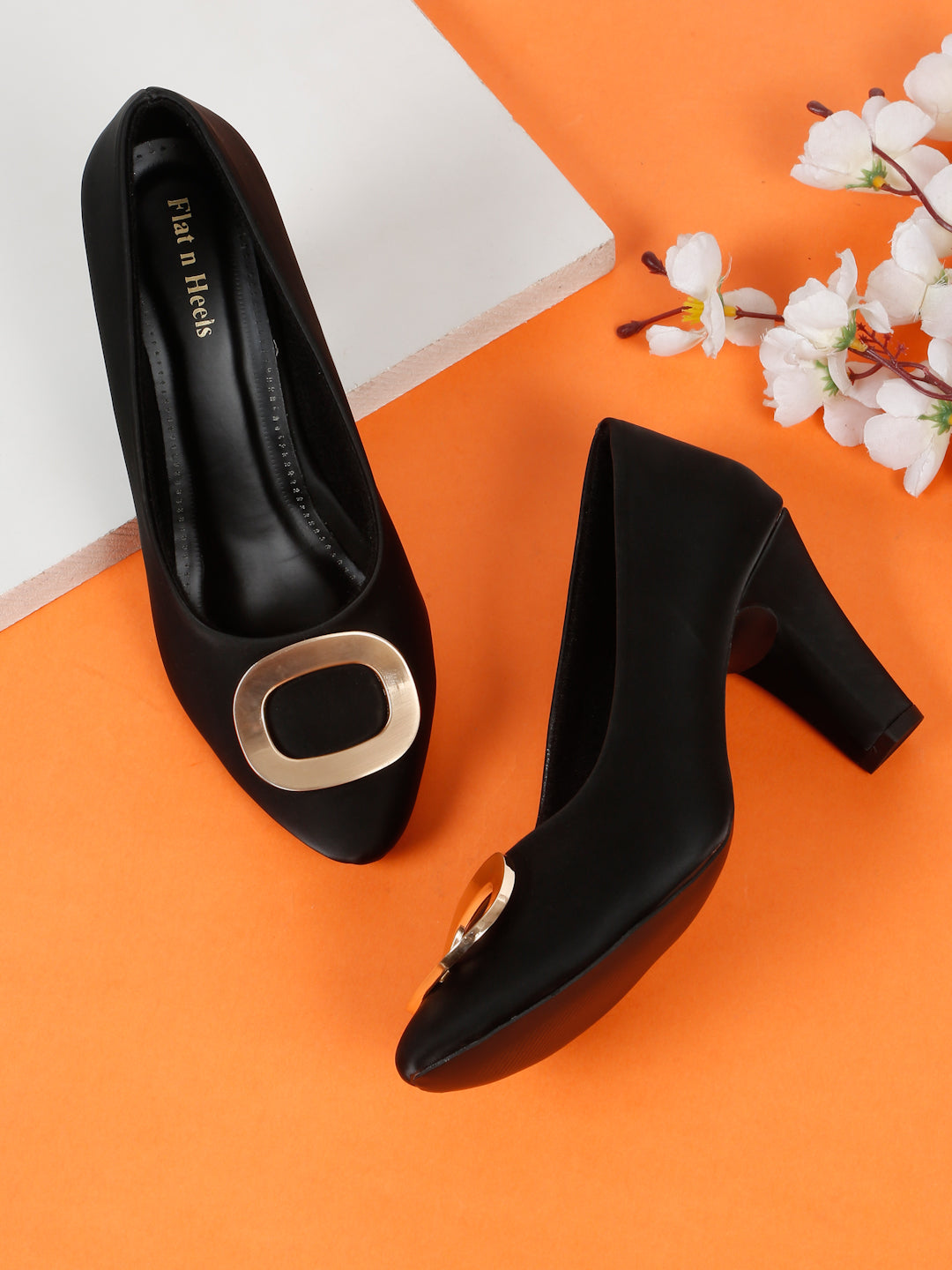PUMPS-2952