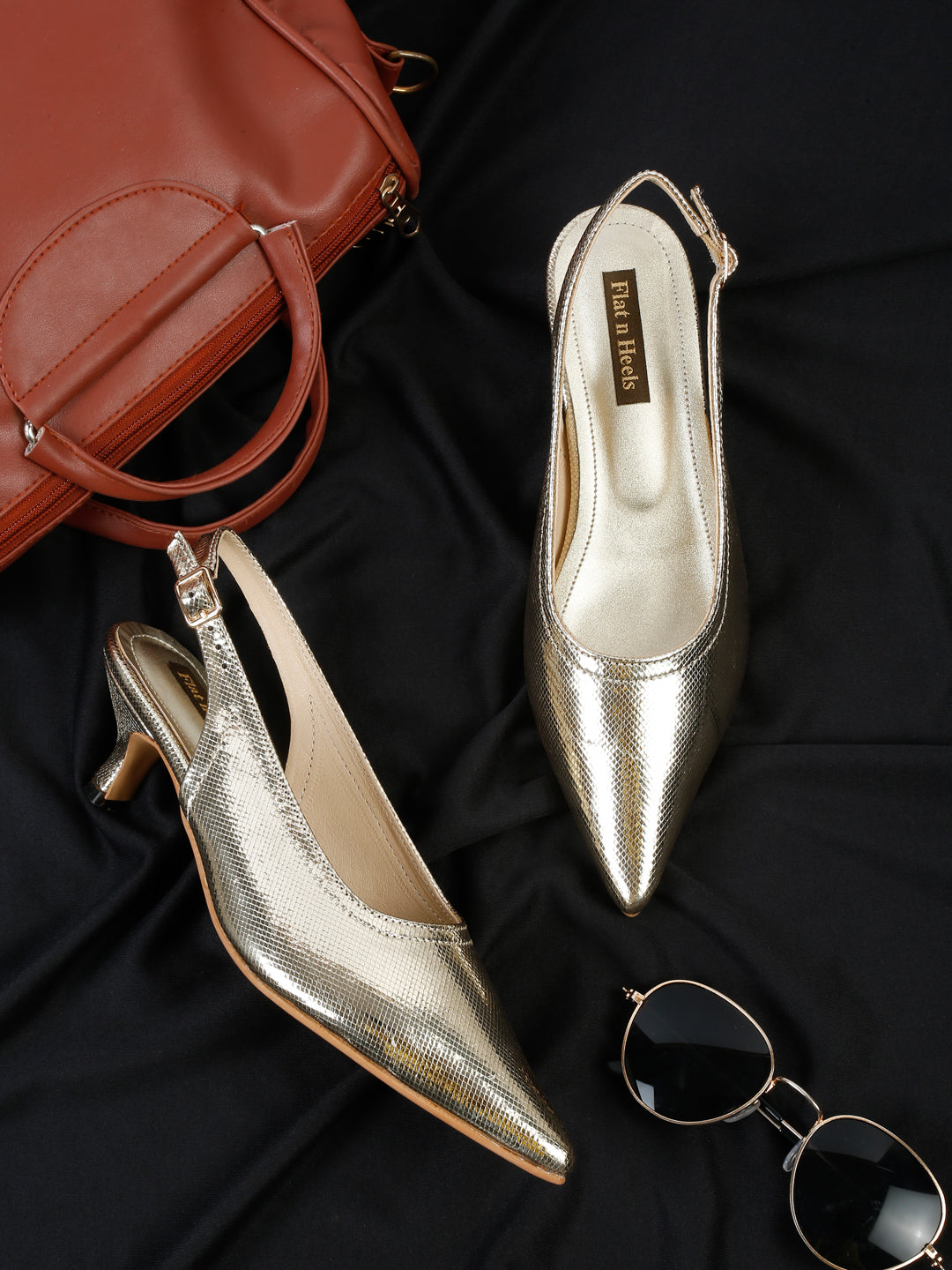 Pumps (5221)