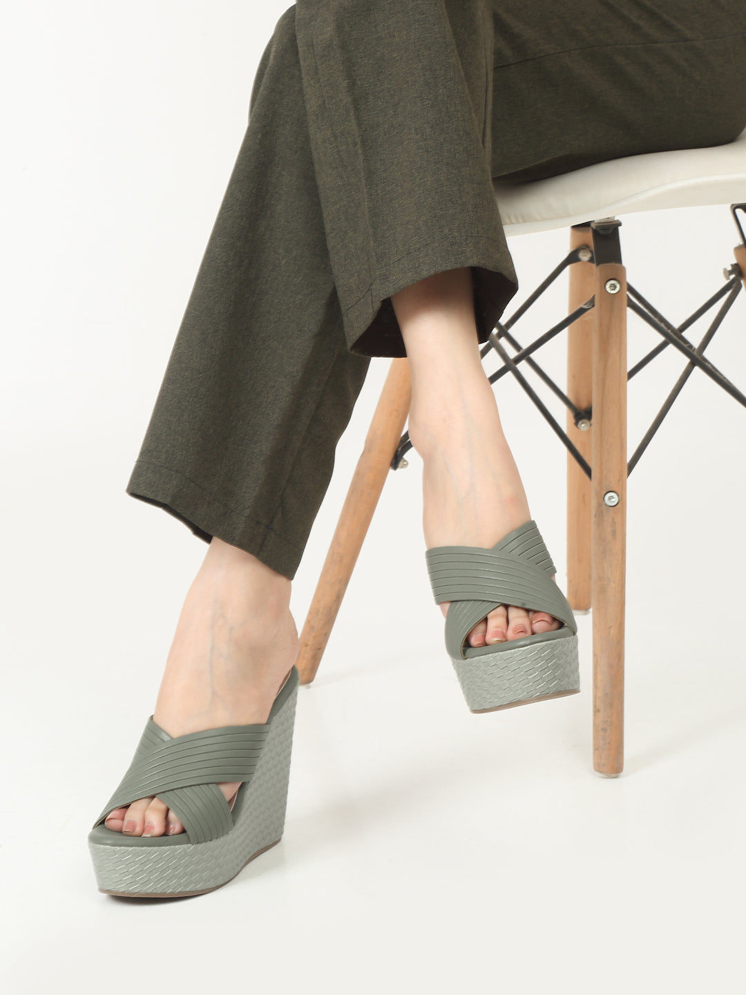 Pumps (7732)