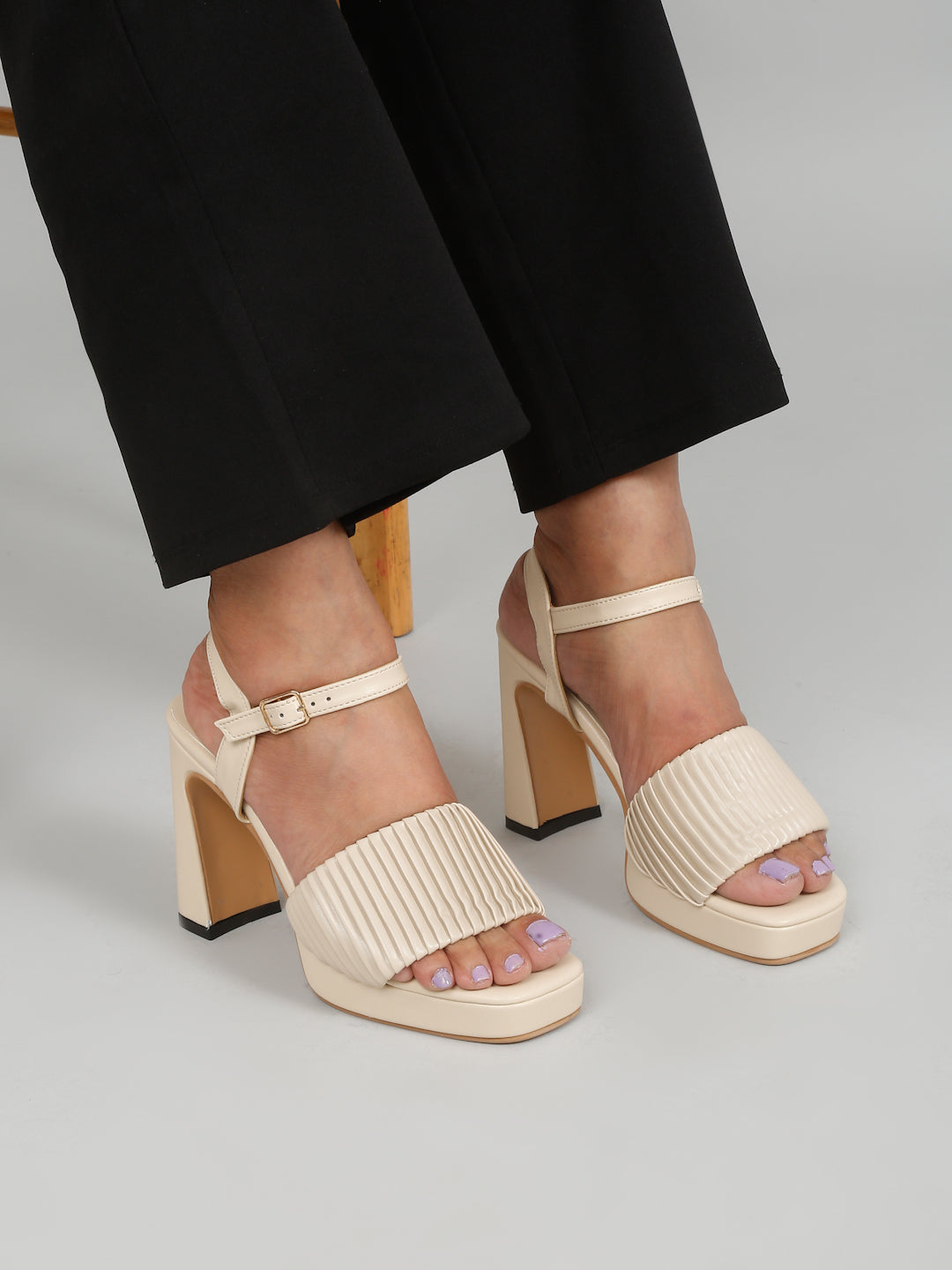 Sandals-8737