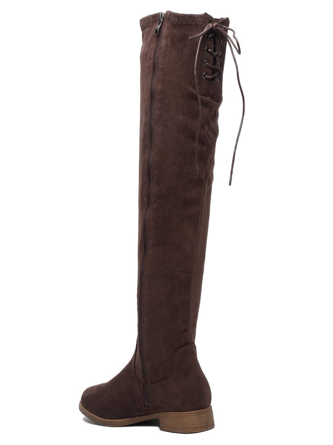 BOOT B668
