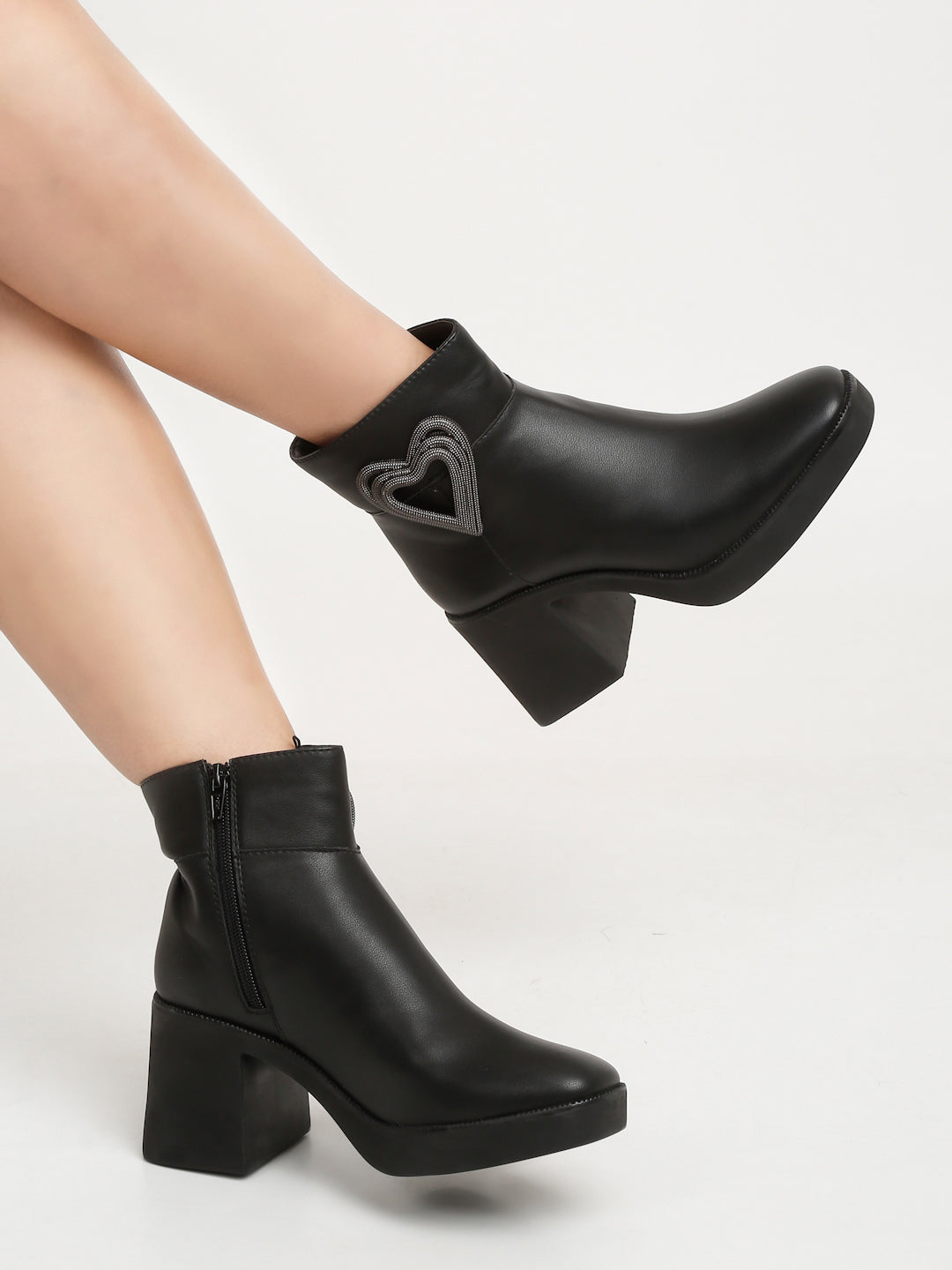 Boots-GV100