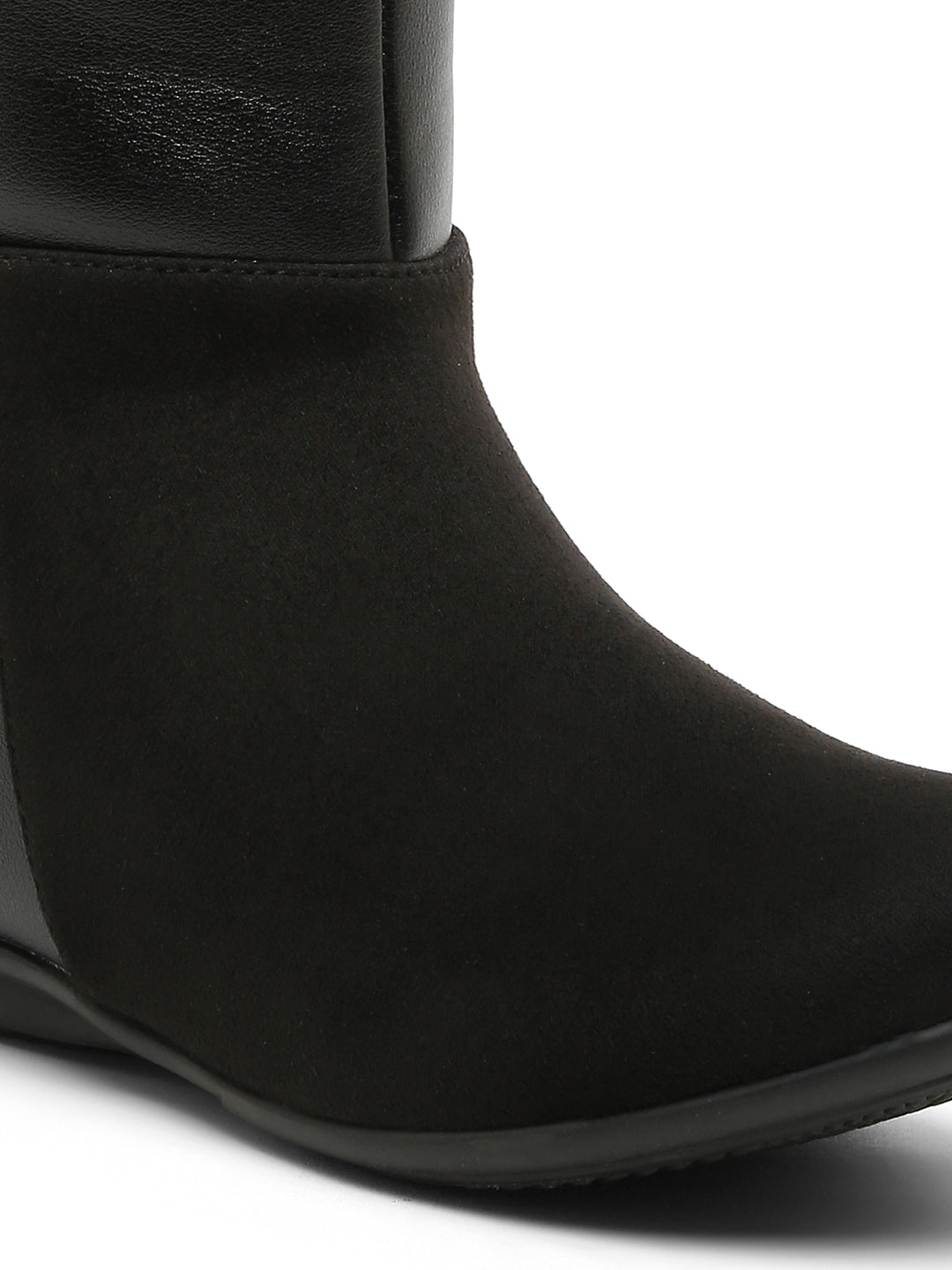 BOOTS B104