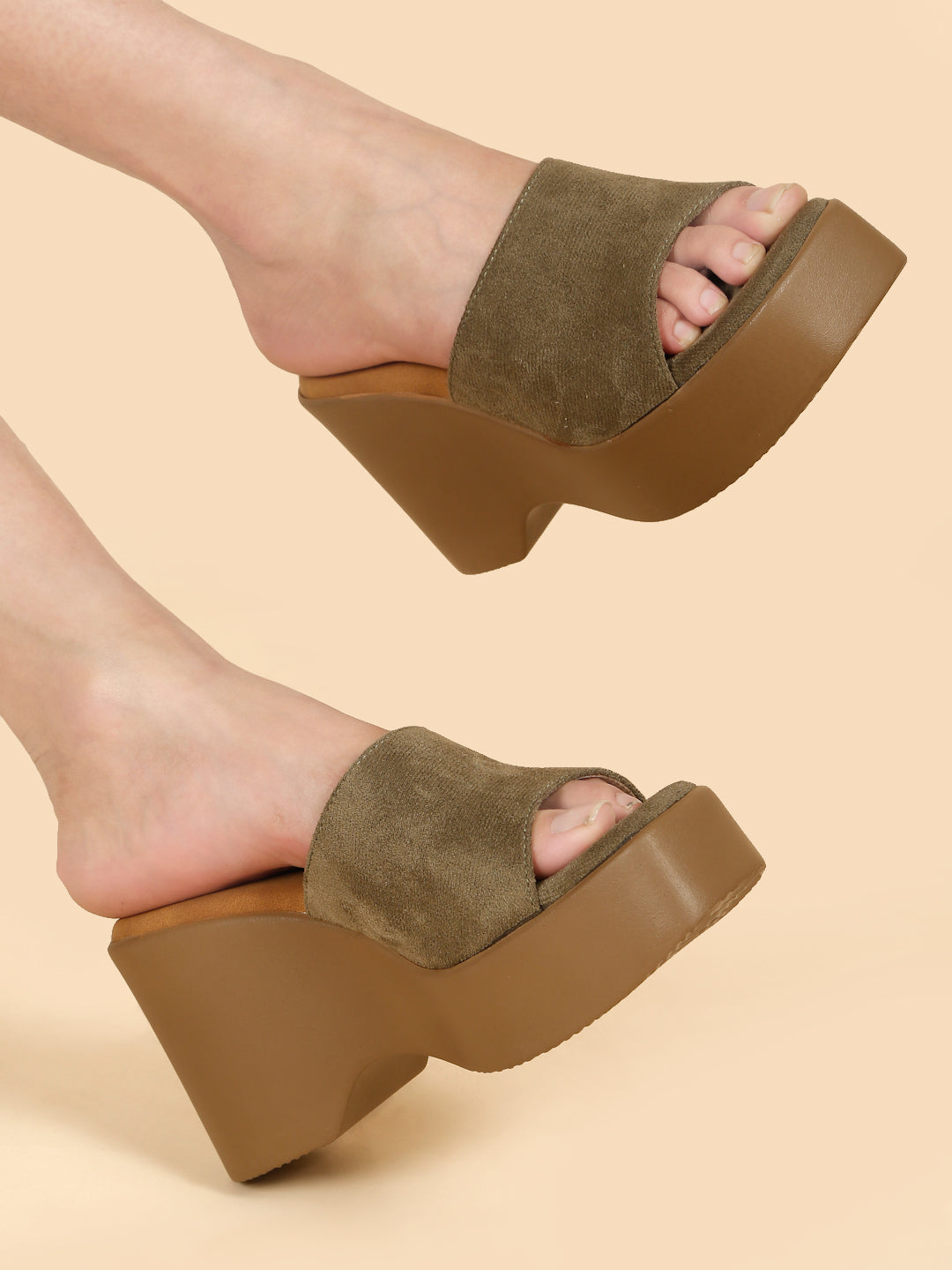 Wedge Slip on