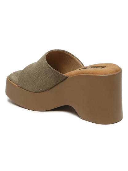 Wedge Slip on