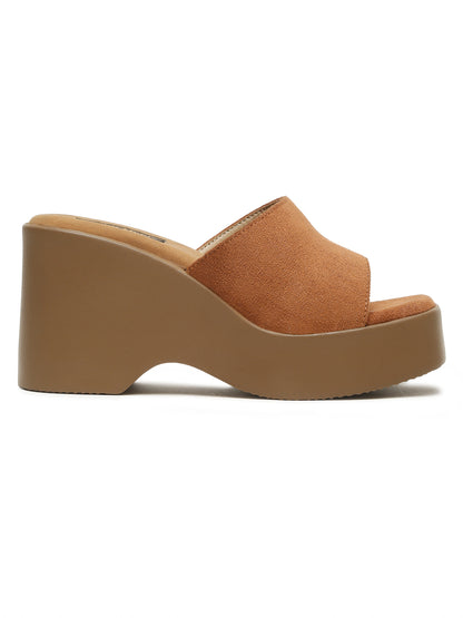 Wedge Slip on