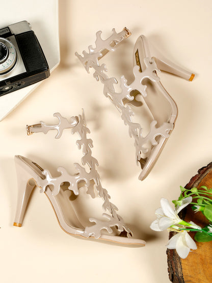 Open-Toe High-Fashion