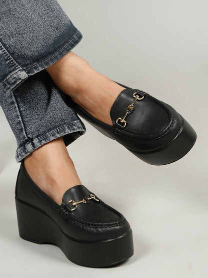 Flat n Heels Women’s Black Slip-On Loafers