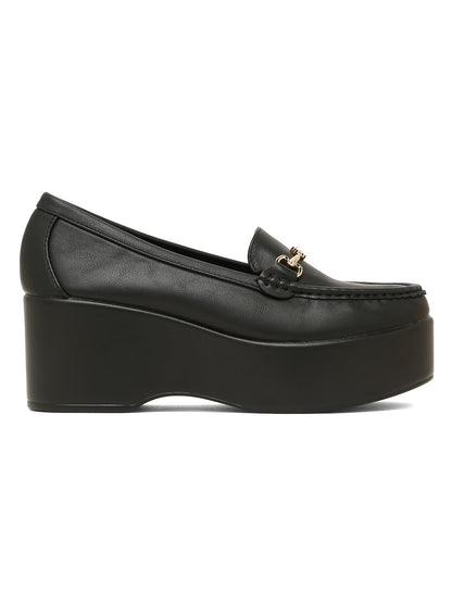 Flat n Heels Women’s Black Slip-On Loafers