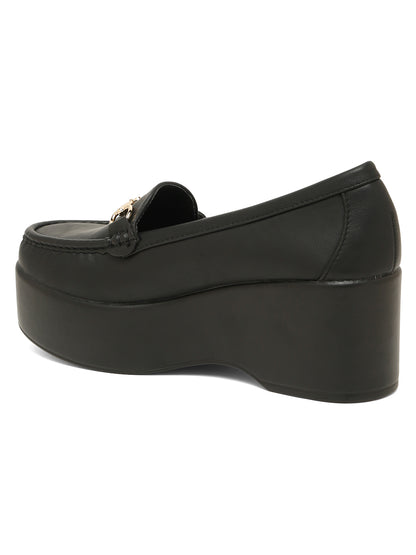 Flat n Heels Women’s Black Slip-On Loafers