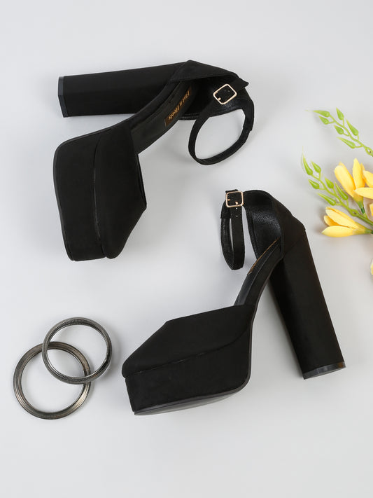 Sandals (5822)