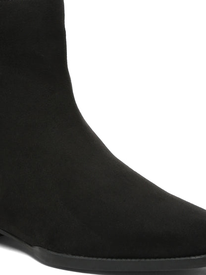 Boots-AV172