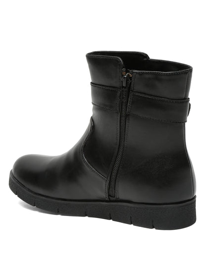 BOOTS B09