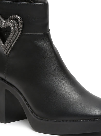 BOOTS B100