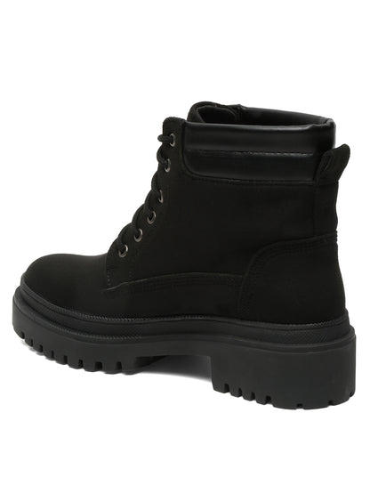 BOOT B504
