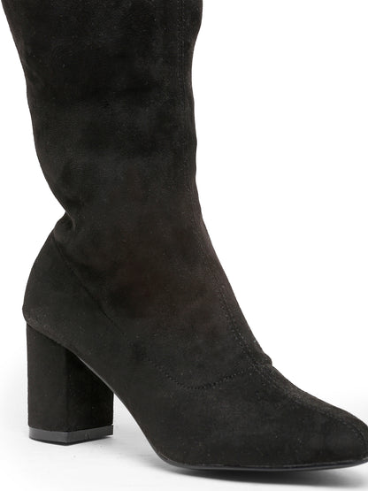 BOOT B615
