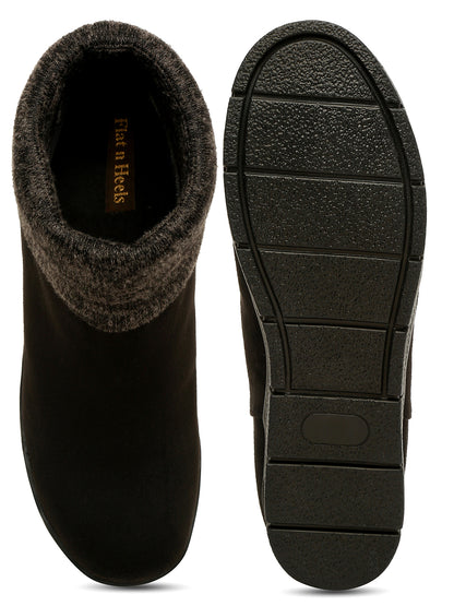 Cozy Black Ankle Boots with Folded Knit Cuff – Warm & Stylish