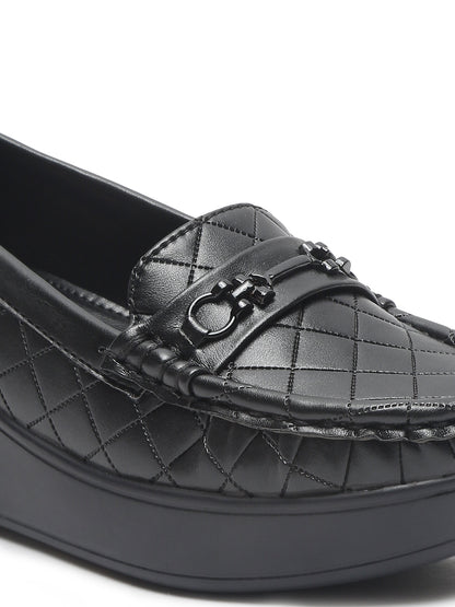 Flat n Heels Women's Black Slip-On Loafers