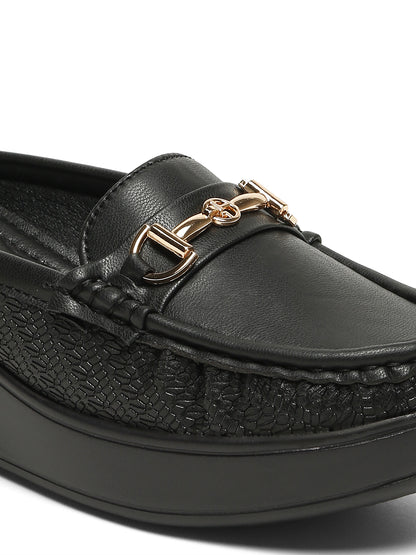 Flat n Heels Women's Black Slip-On Loafers